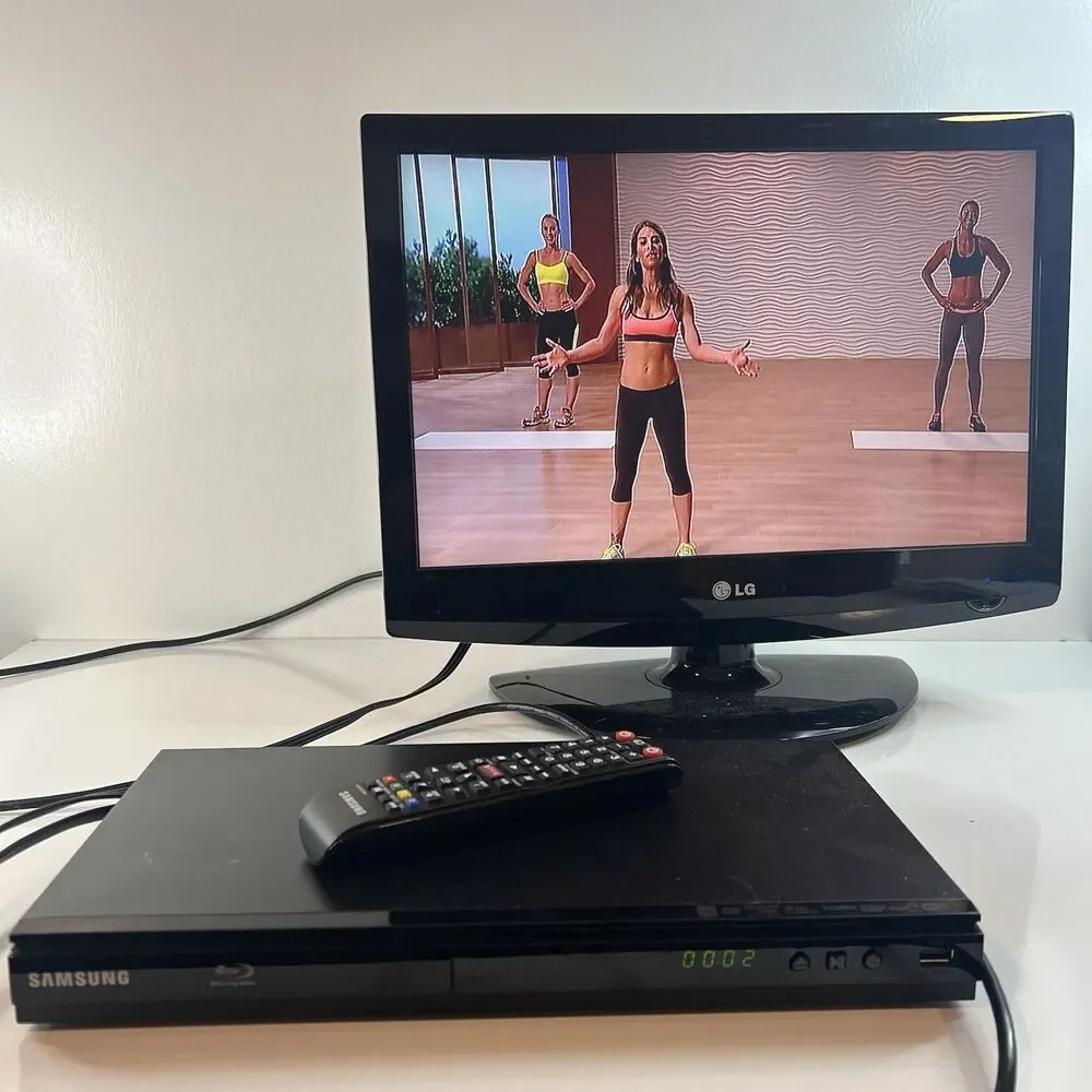 Samsung BD-EM57C Blu-Ray Player Tested And Working With Remote READ
